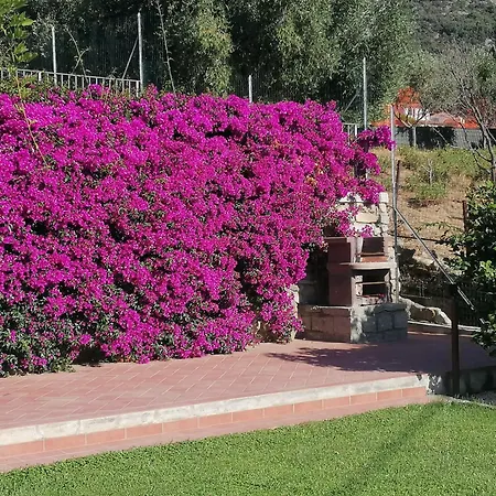 בית נופש Il Mirto מרצ'אנה